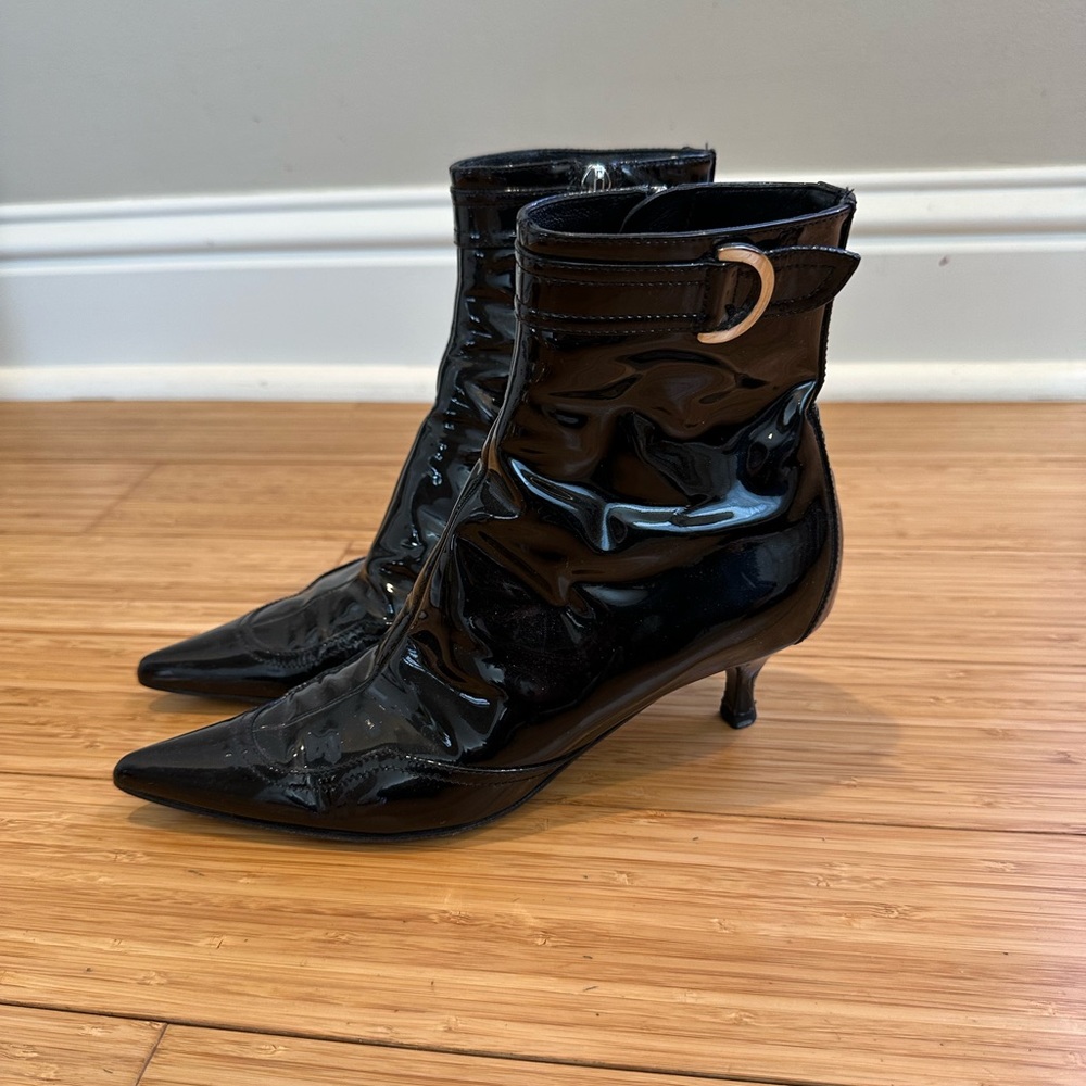 Sergio Rossi Black Patent Leather Pointed Toe Ankle Boots IT36 / US 6